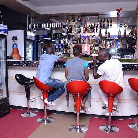 Dianwill Hotel Entebbe Kültér fotó