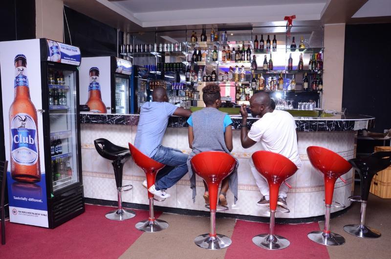 Dianwill Hotel Entebbe Kültér fotó